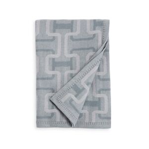 Hudson Park Collection Lambswool/Cashmere Interlocking Jacquard Throw Gray 50″x7